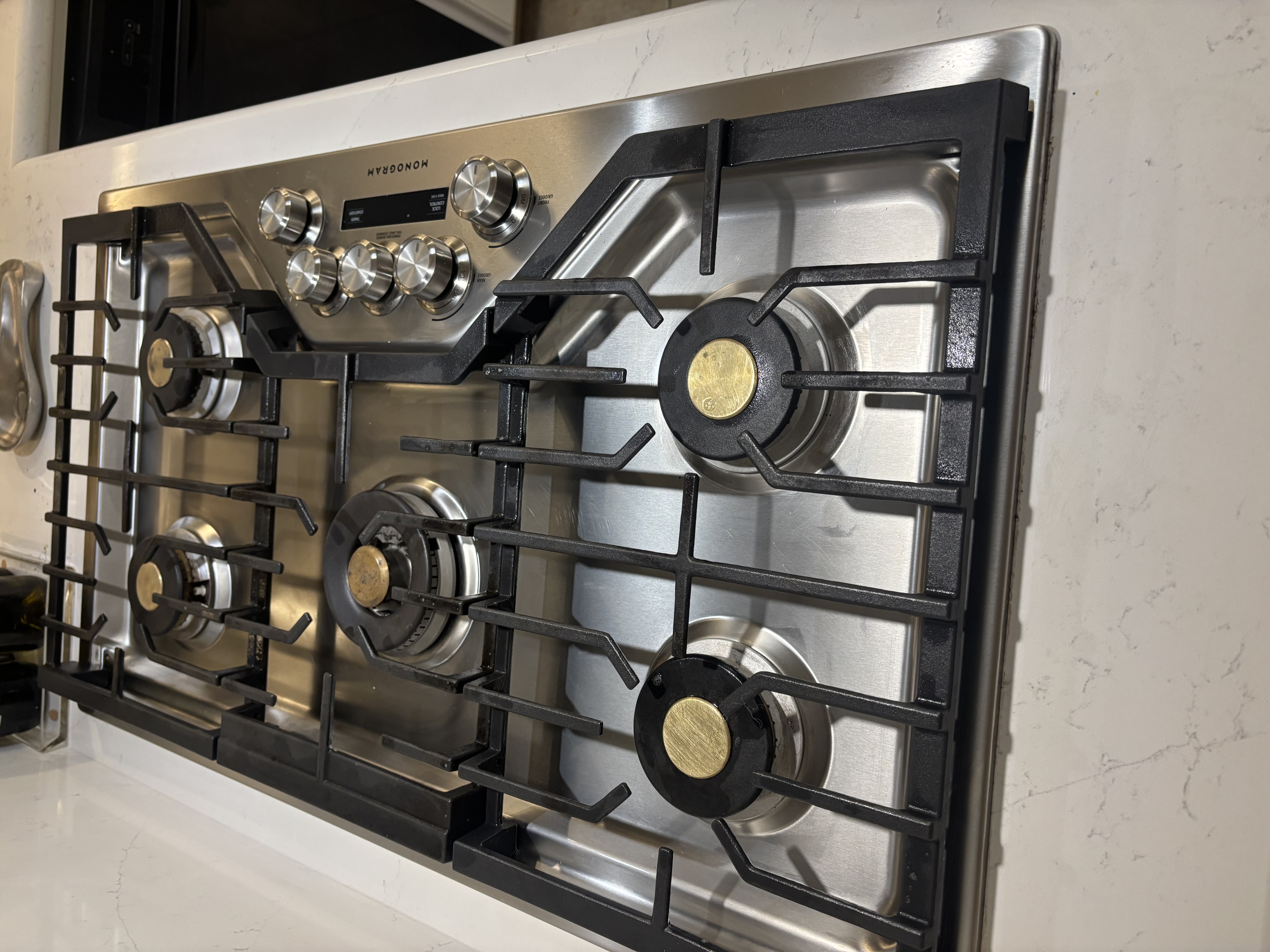 After: gas stove cleaned